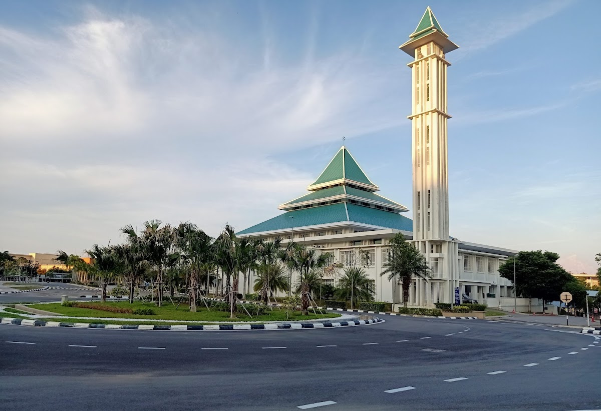 Universiti Teknikal Malaysia Melaka photo 4