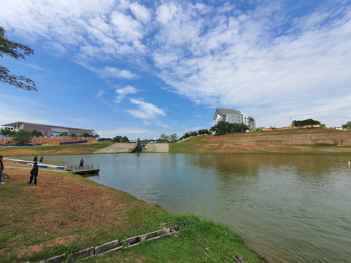 Universiti Teknikal Malaysia Melaka photo 5