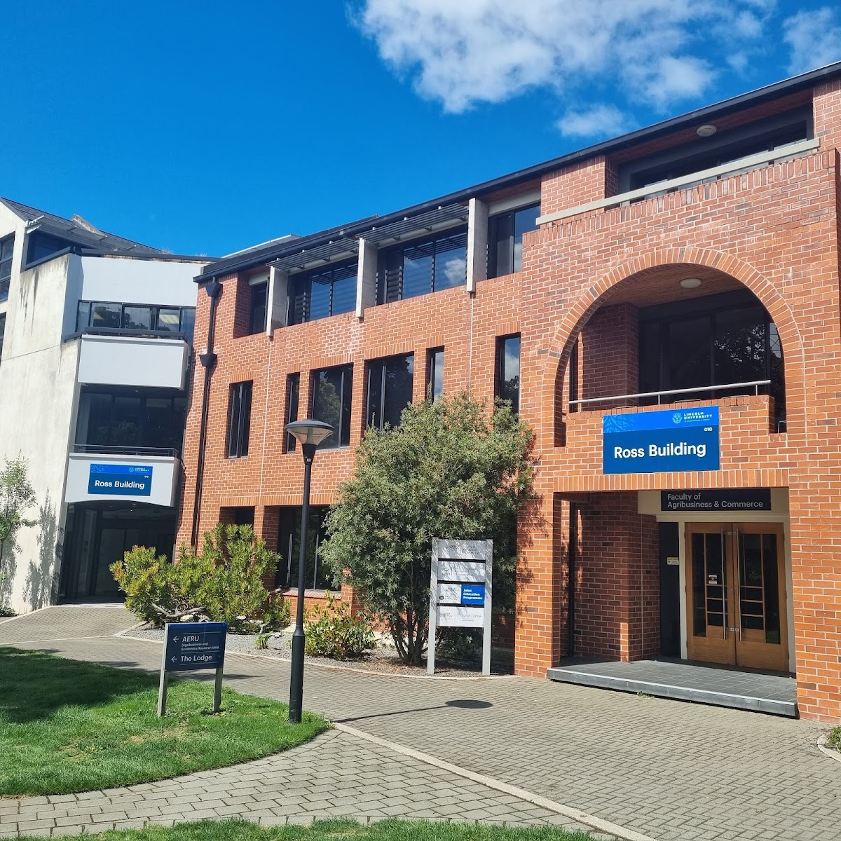 Lincoln University photo 8