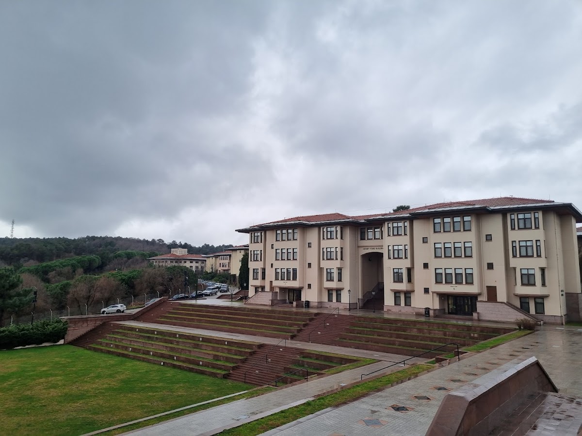 Koç University photo 3