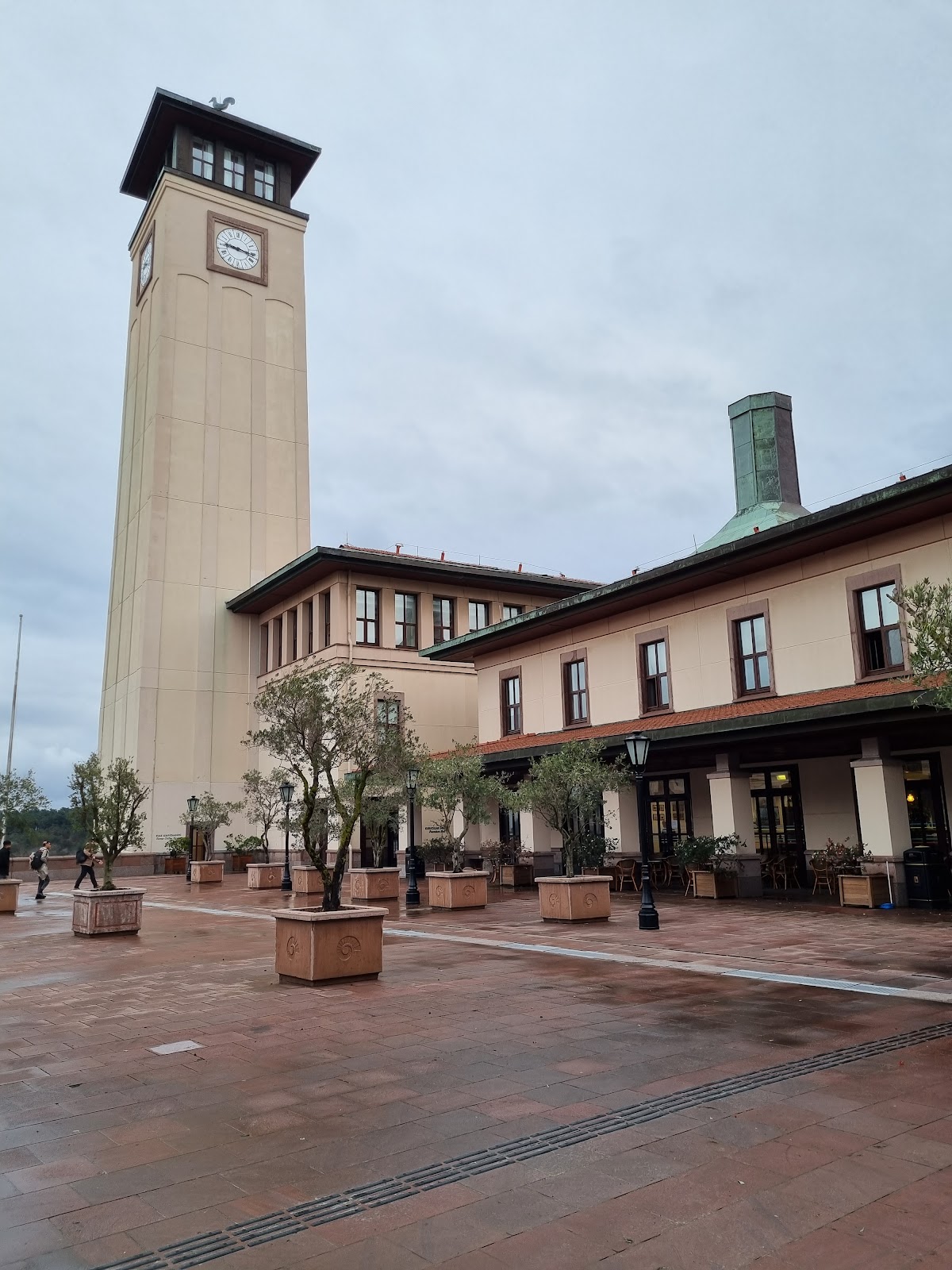 Koç University photo 9