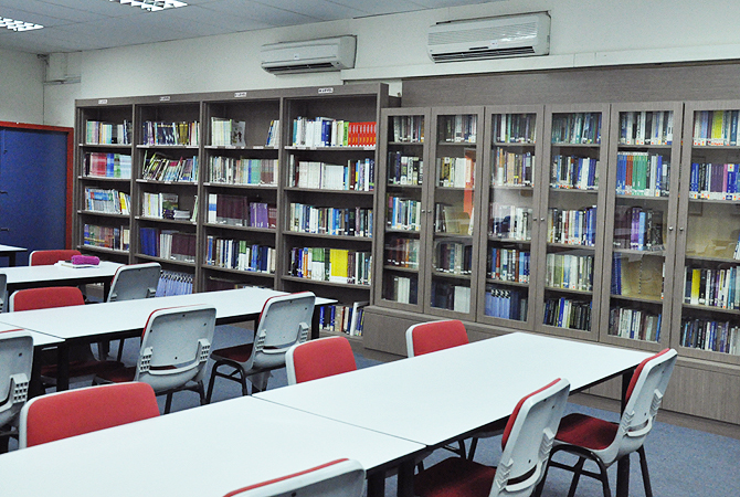 Dimensions International College photo 5