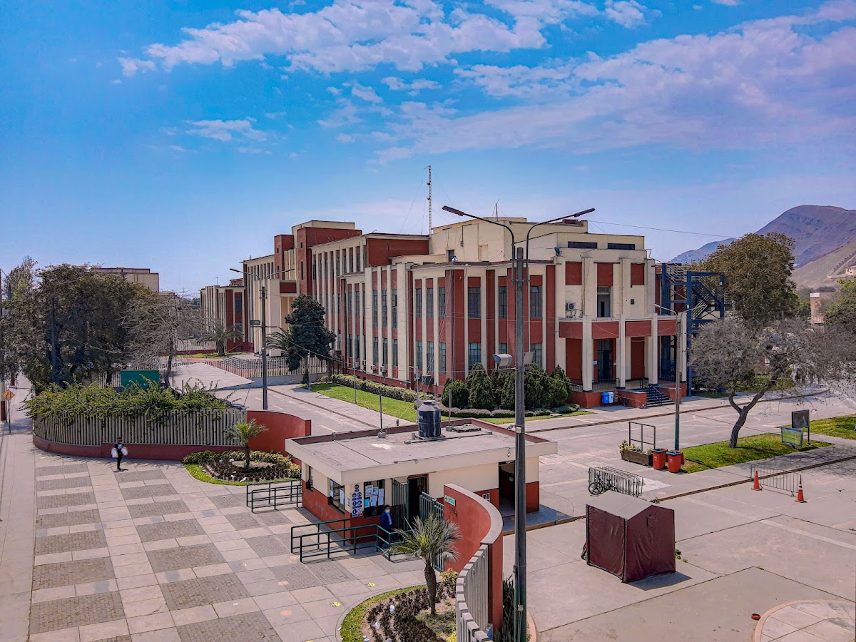 National University of Engineering photo 3