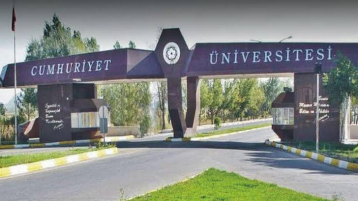 Cumhuriyet University photo 1