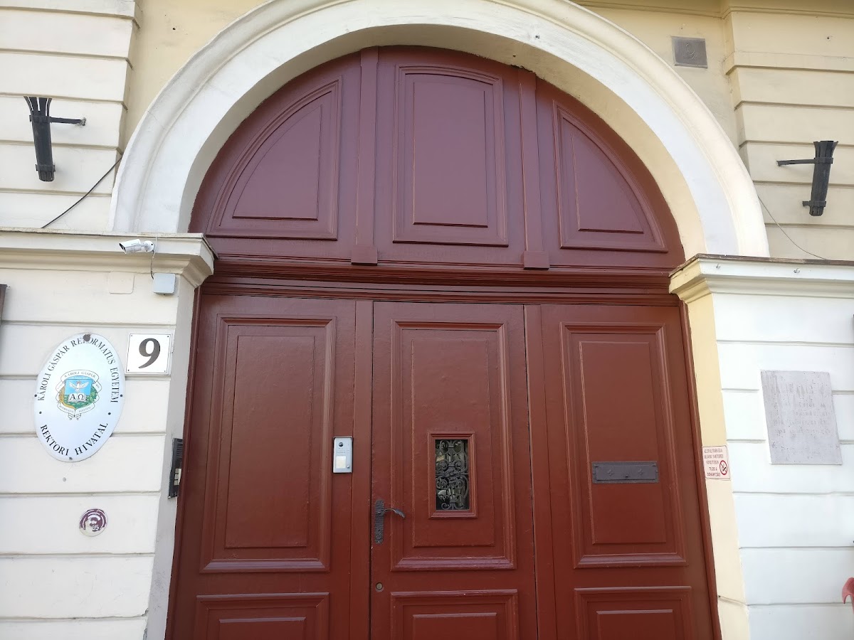 Károli Gáspár University of the Reformed Church in Hungary photo 3