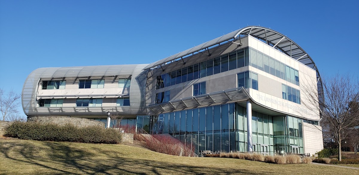 University of 3084 photo 1