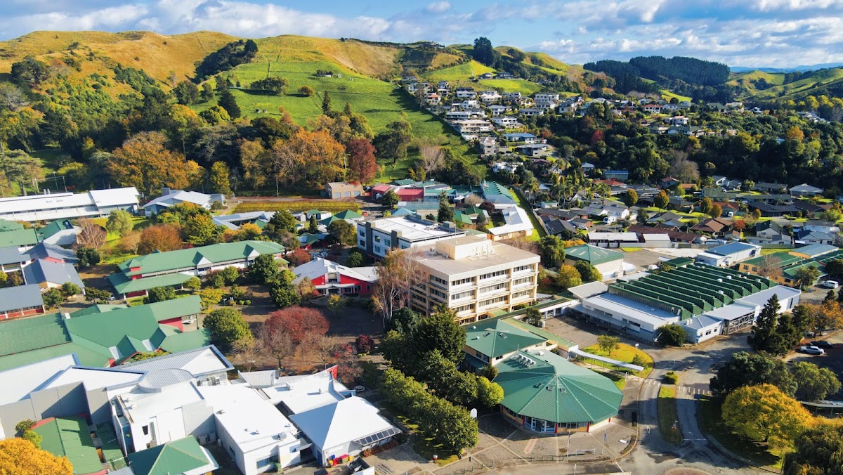 Eastern Institute of Technology (EIT) photo 2