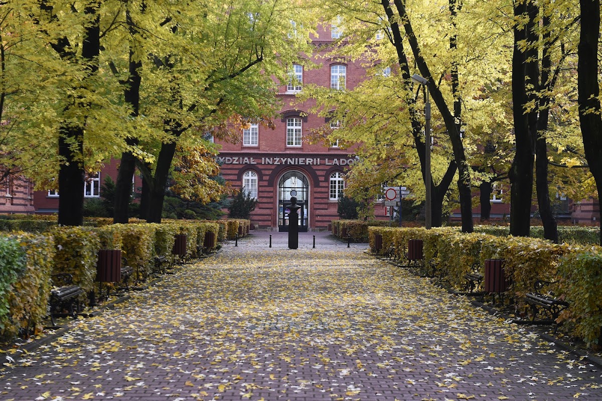 Cracow University of Technology photo 3