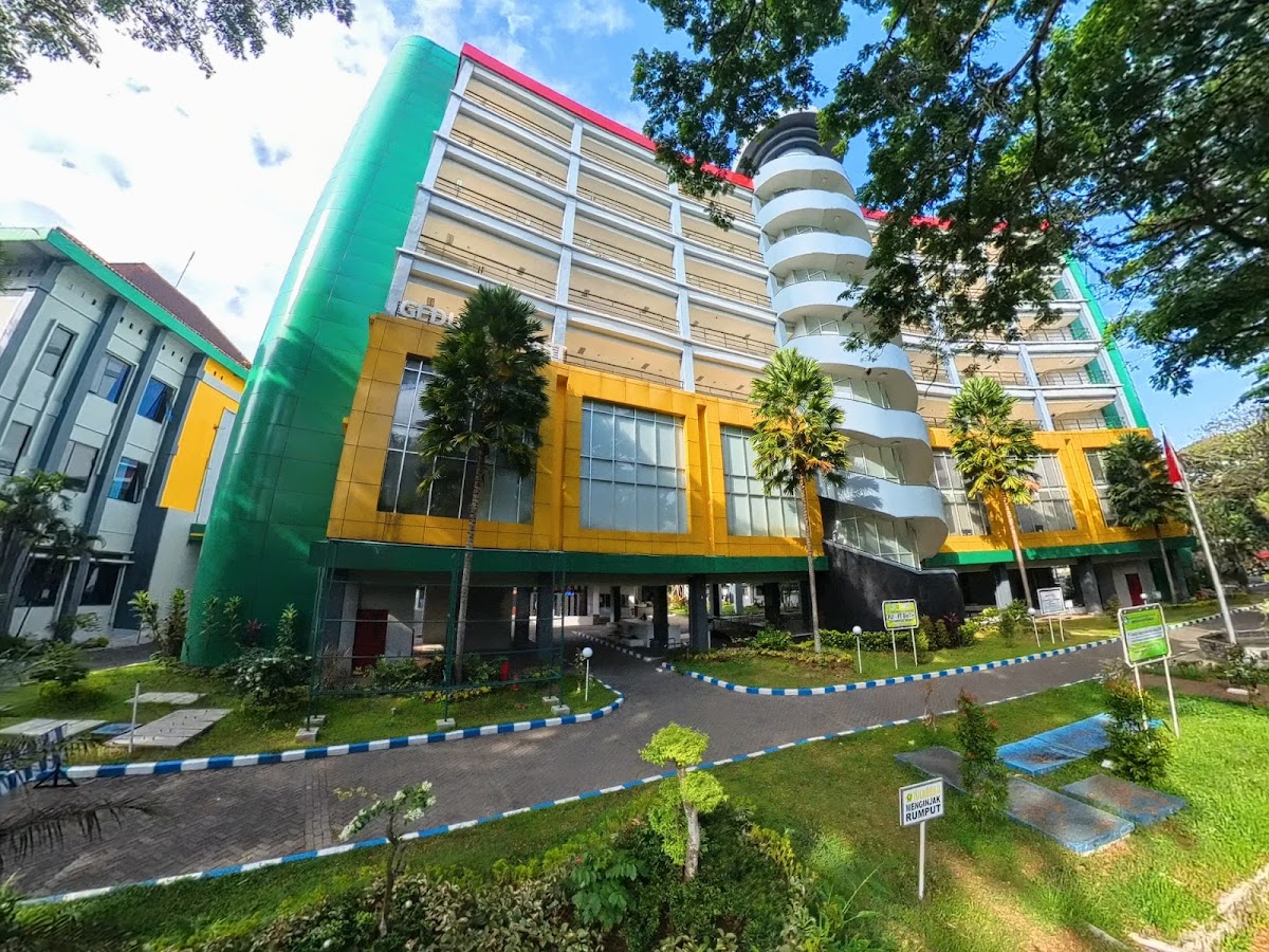 Jember University photo 5