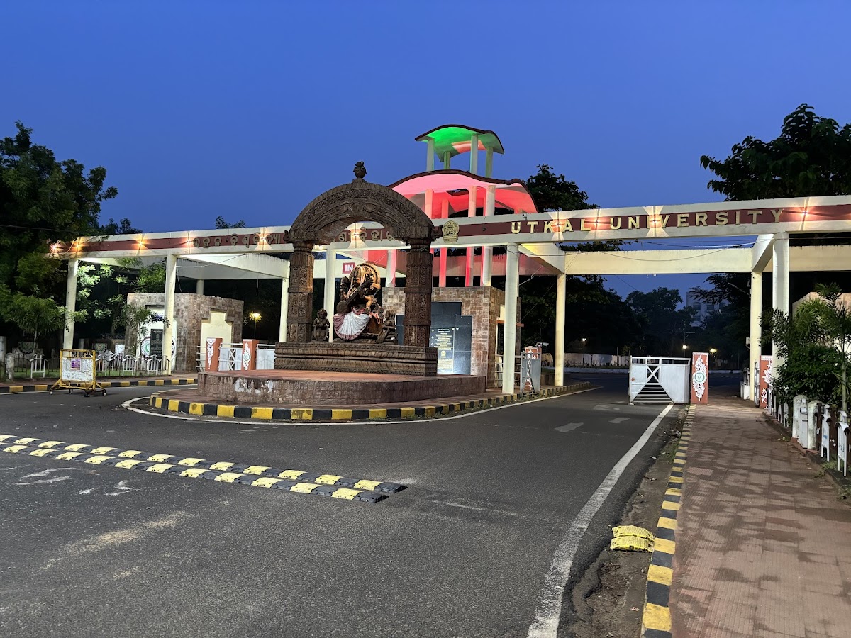 Utkal University photo 2