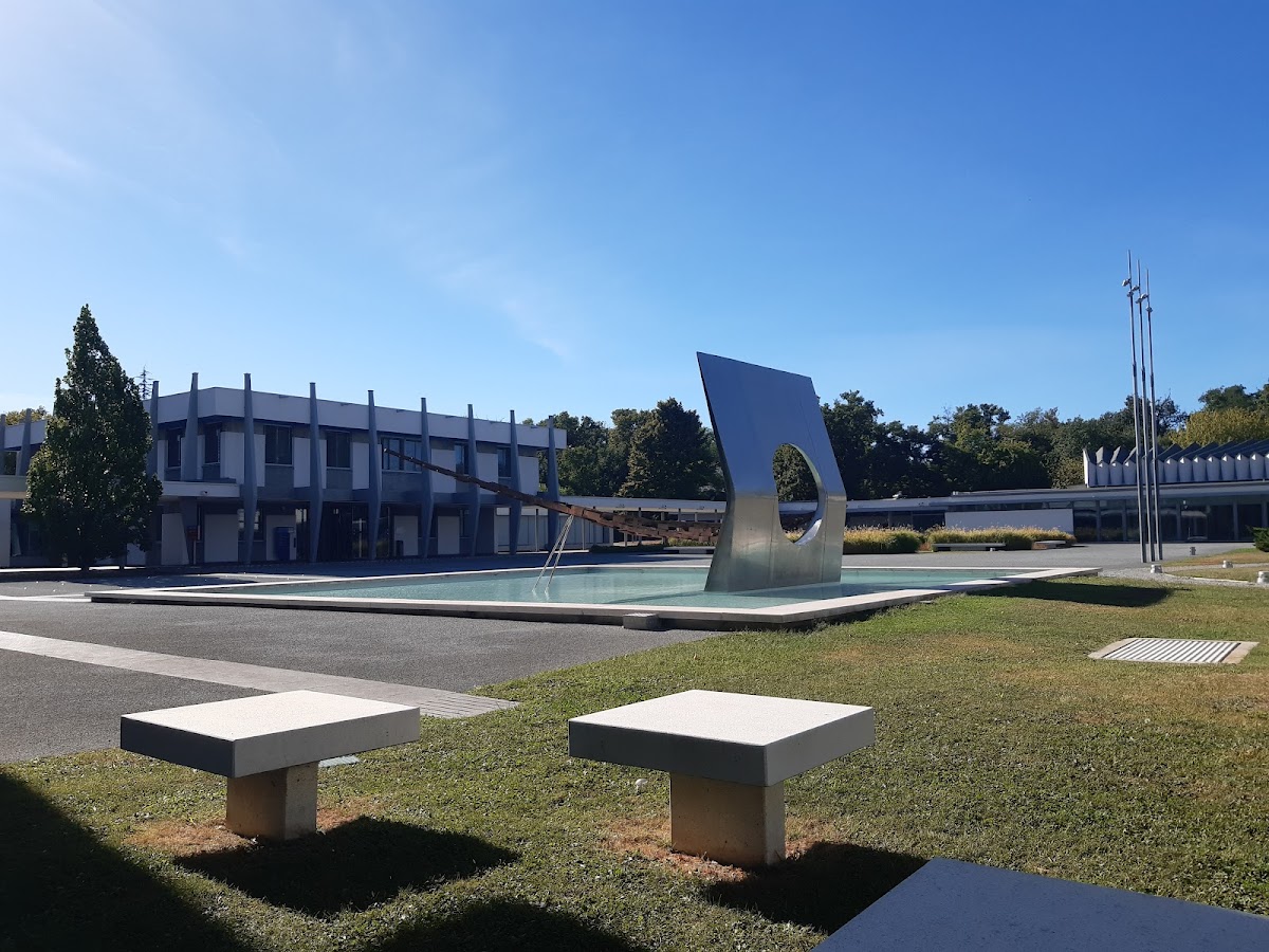 ENAC (École Nationale de l'Aviation Civile) photo 2