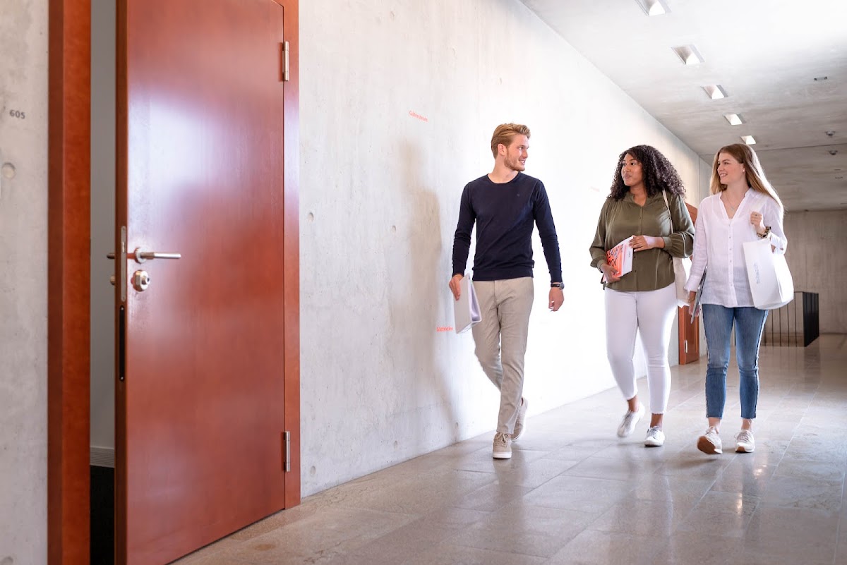 HWZ University of Applied Sciences in Business Administration Zurich photo 4