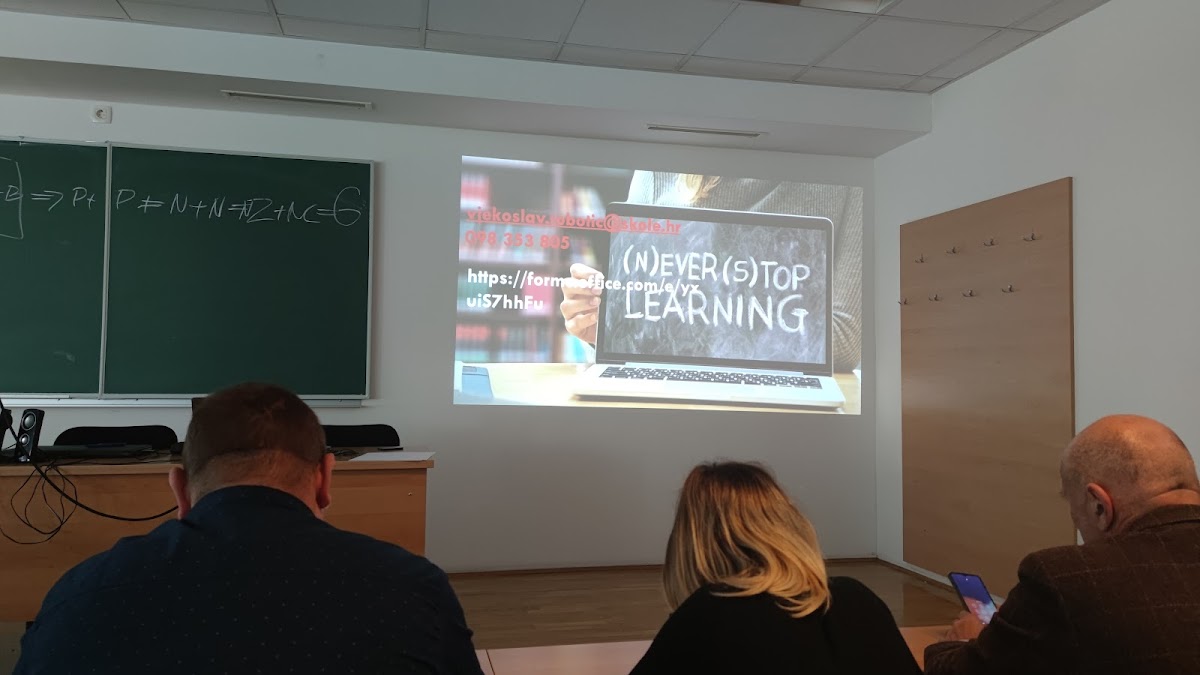 University North photo 4