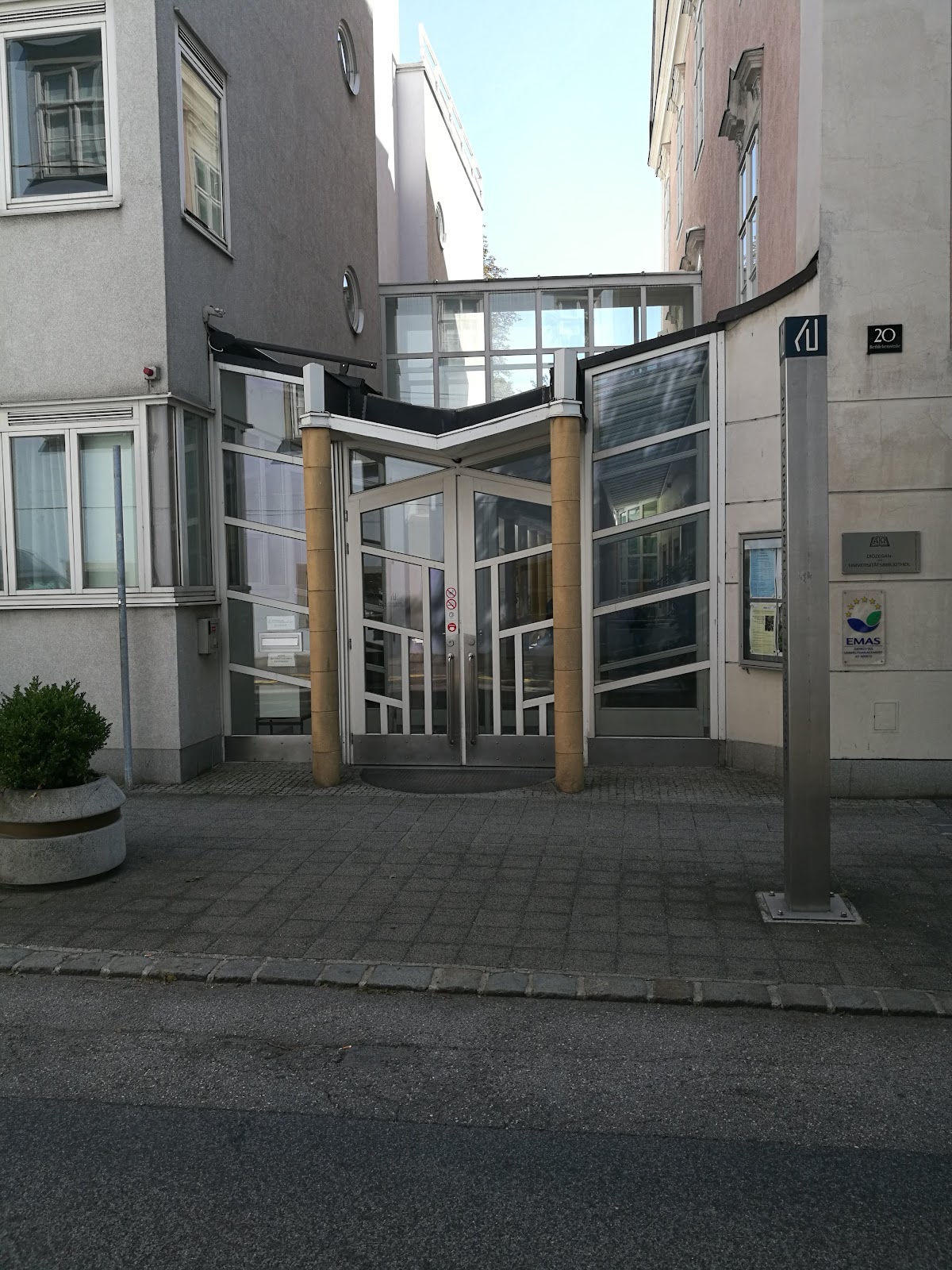Catholic Private University Linz photo 7