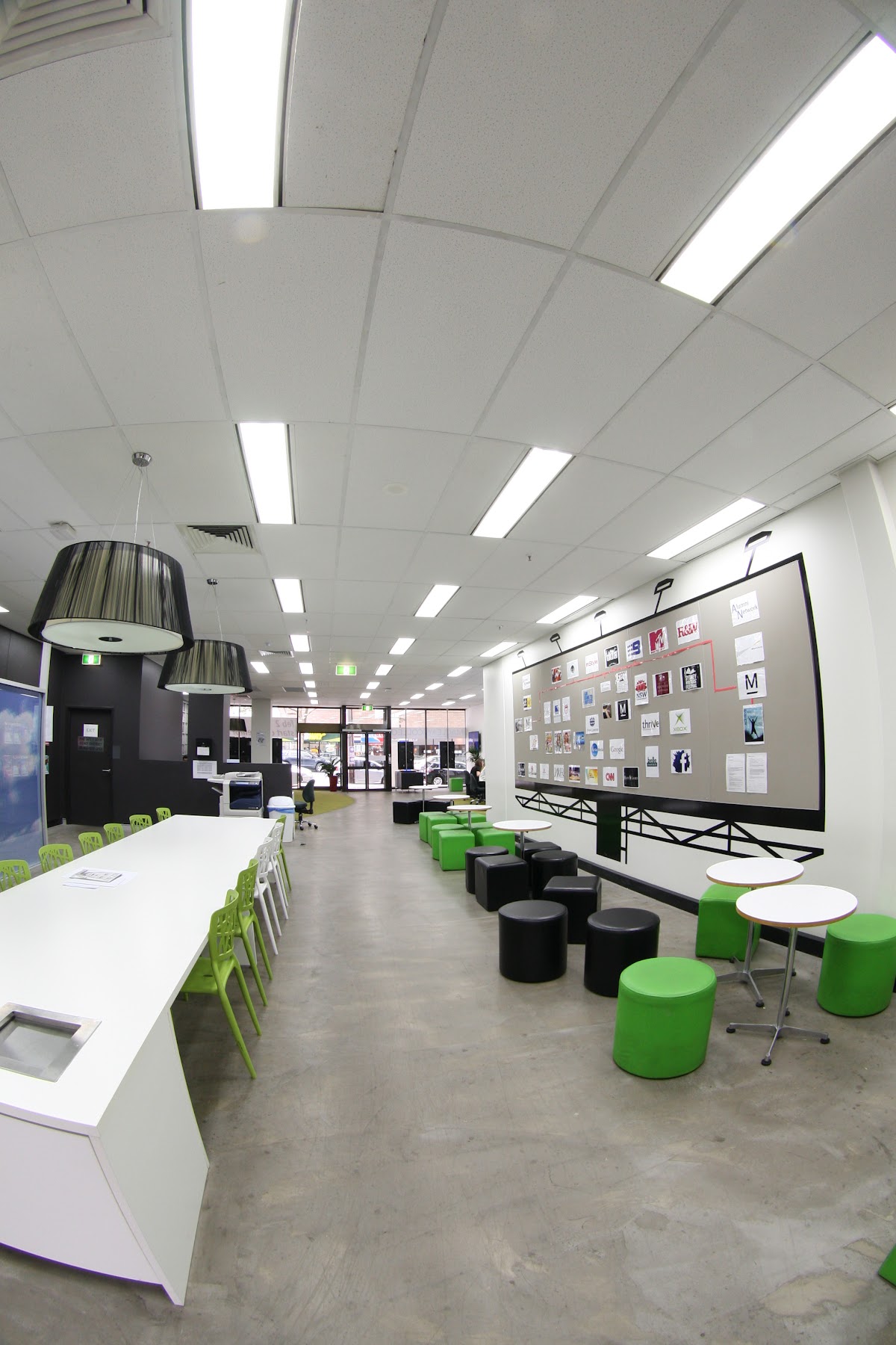 Macleay College photo 9