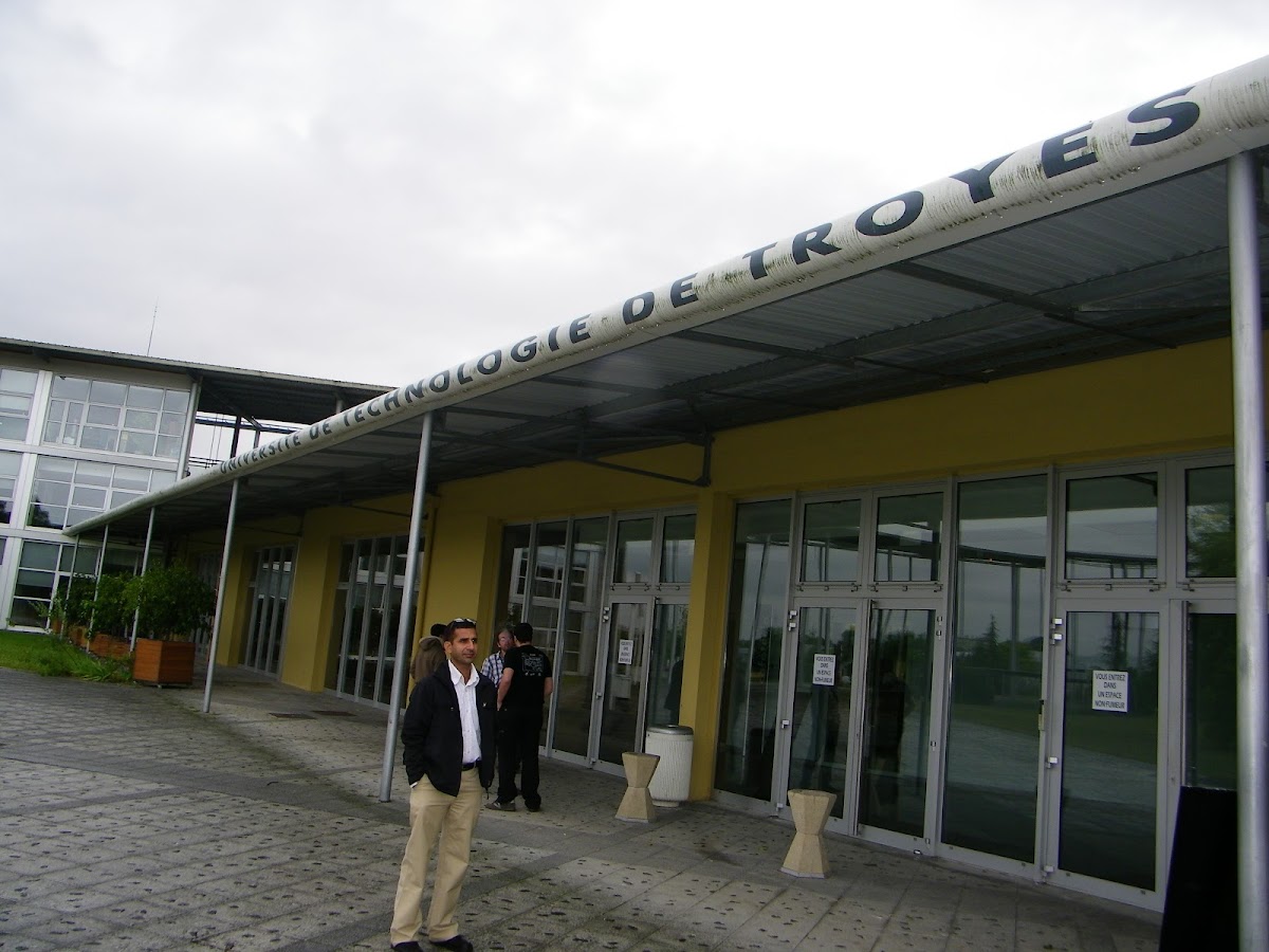 Université de Technologie de Troyes photo 8