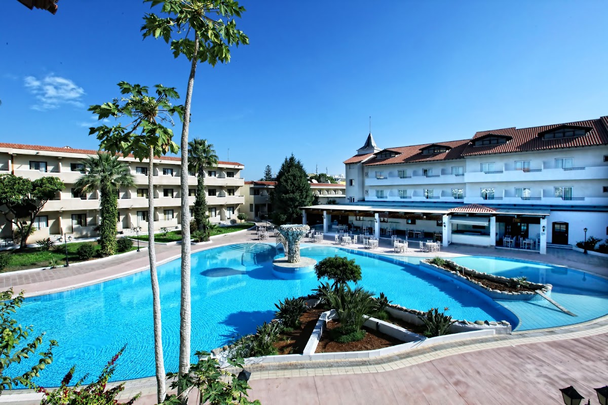 Neapolis University Pafos photo 4