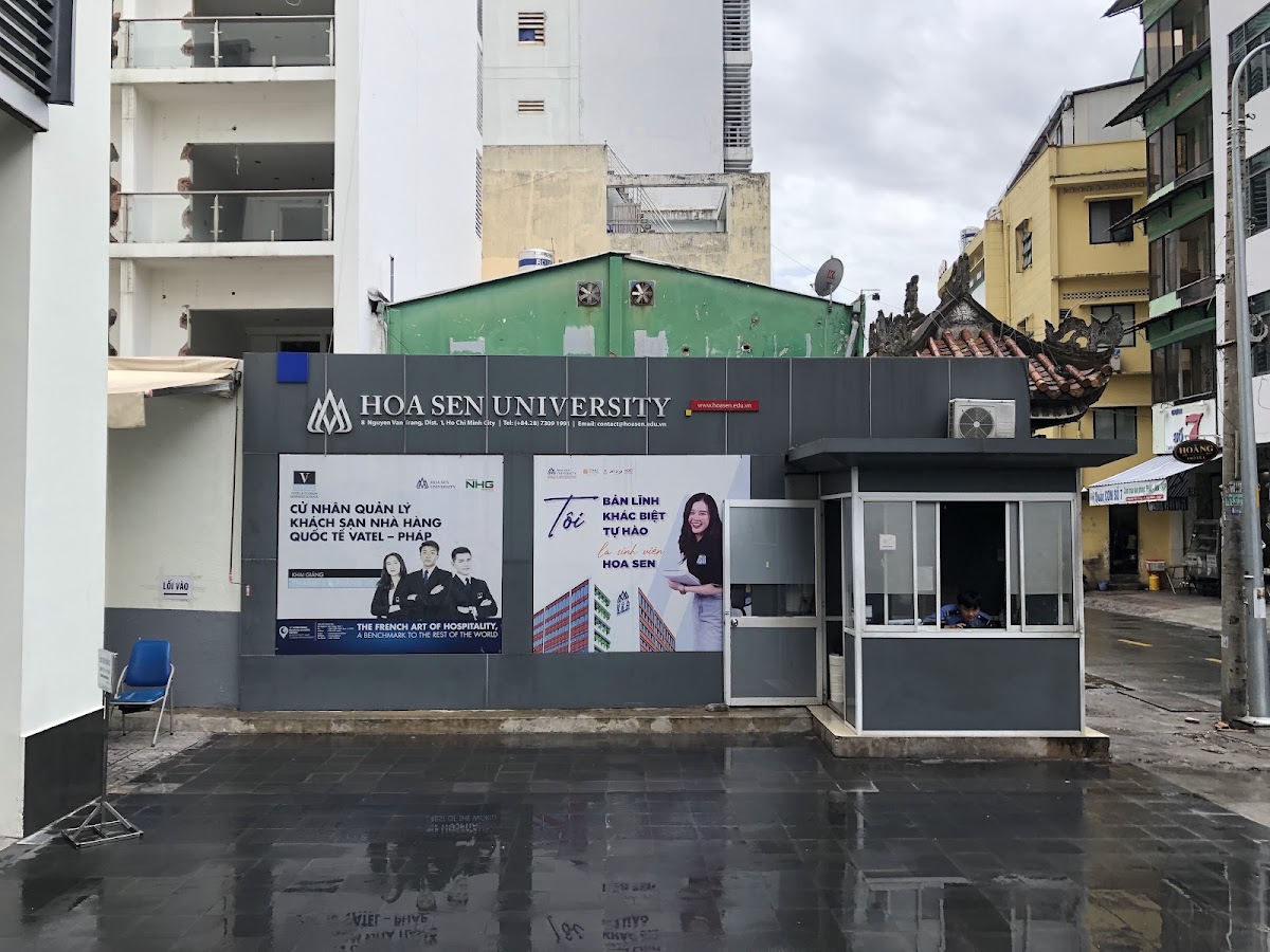 Hoa Sen University photo 2