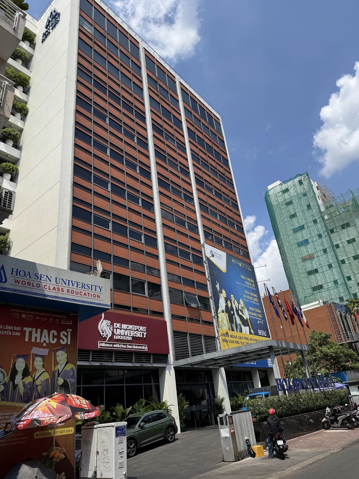 Hoa Sen University photo 8