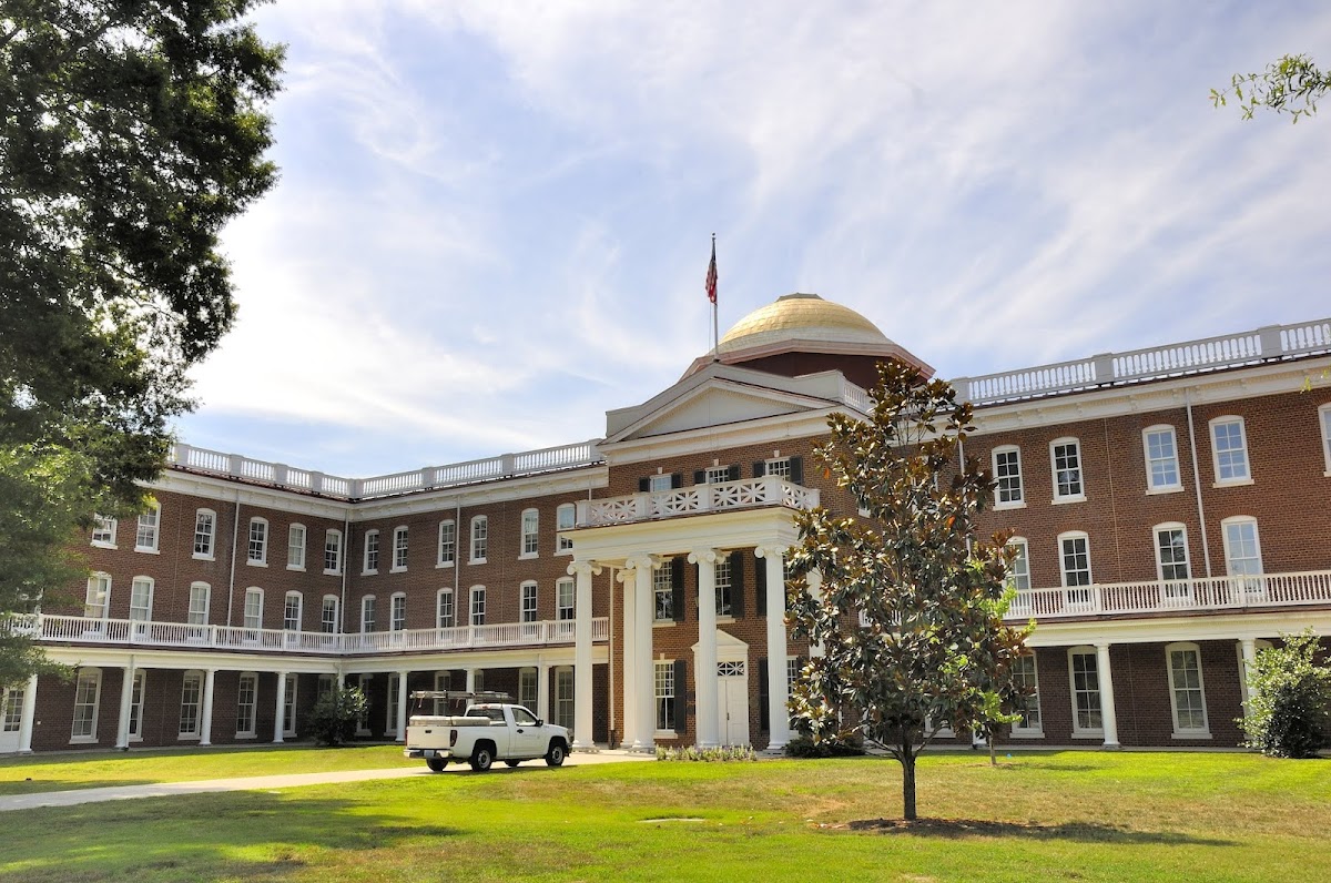 Longwood University photo 3