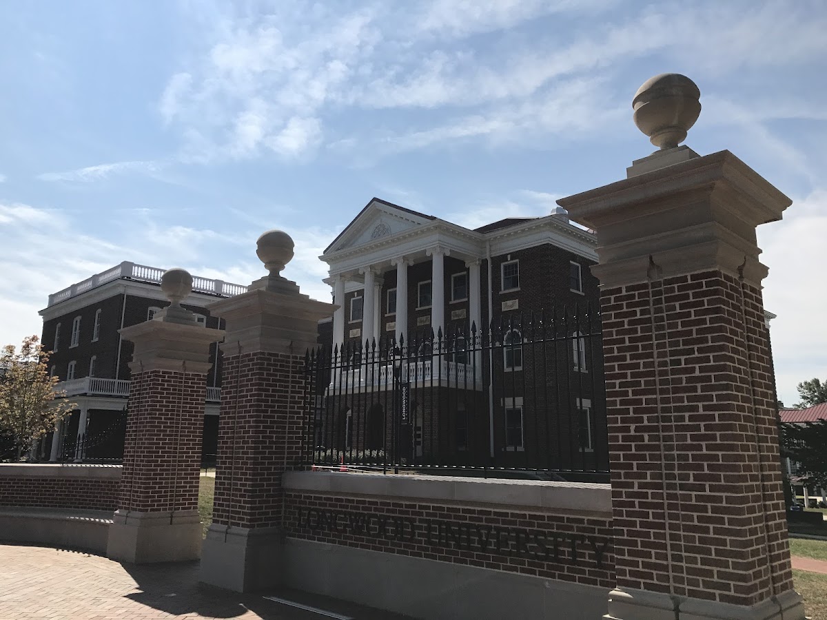 Longwood University photo 9