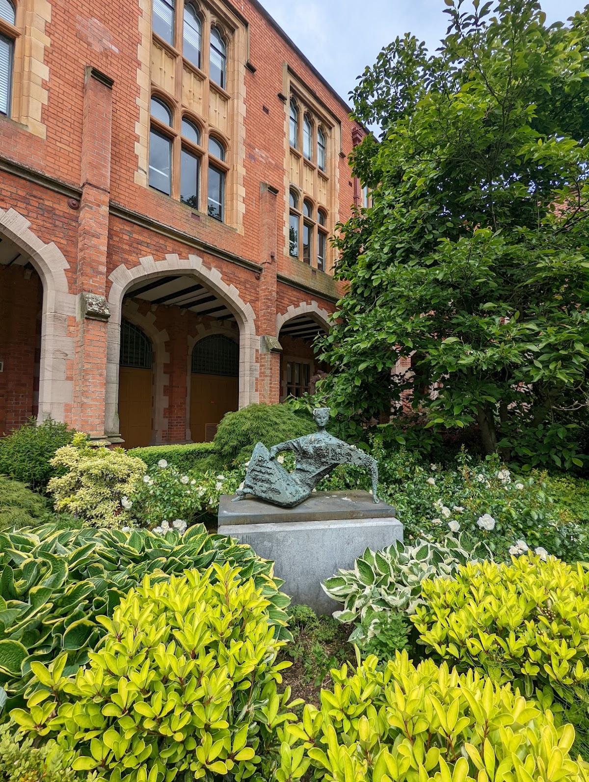 Queen's University Belfast photo 7