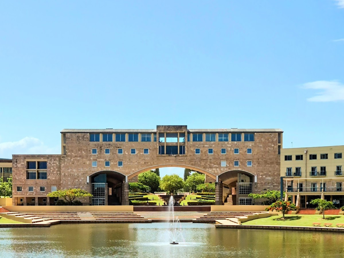 Bond University photo 4