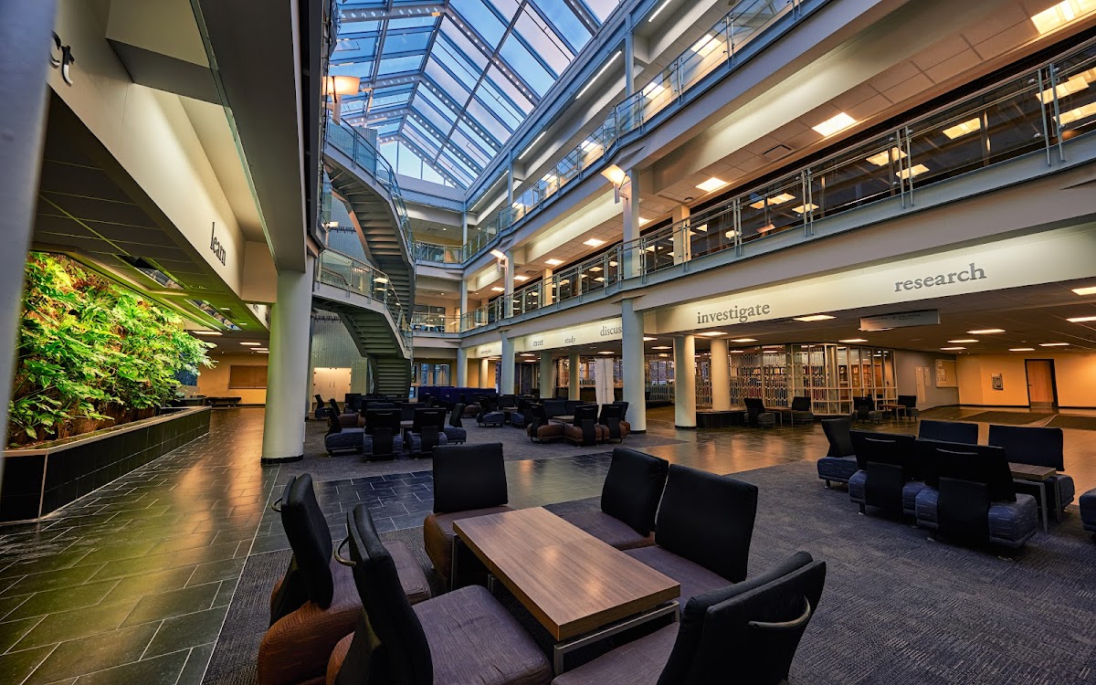 Saint Mary's University photo 2