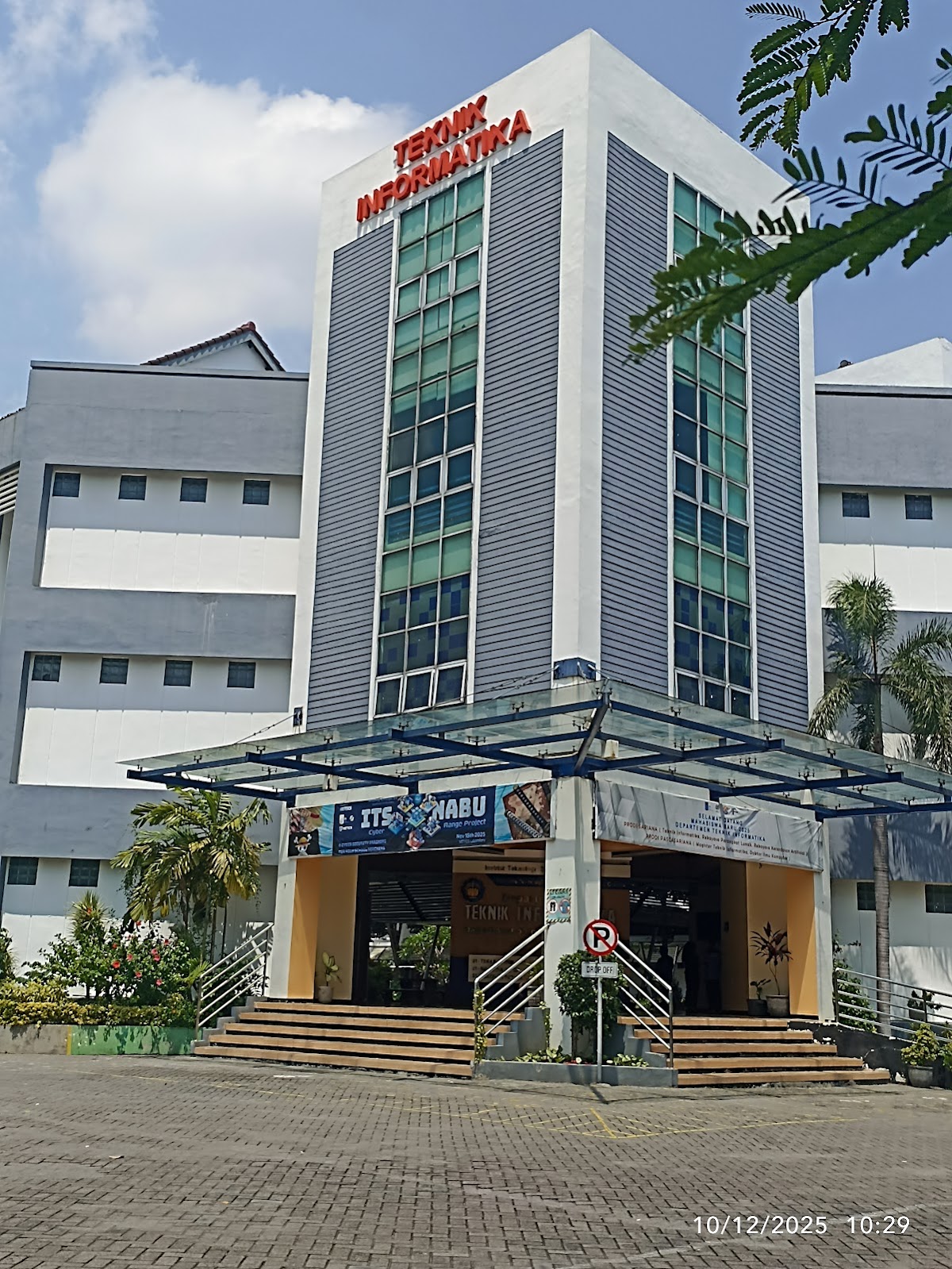 Sepuluh Nopember Institute of Technology photo 9