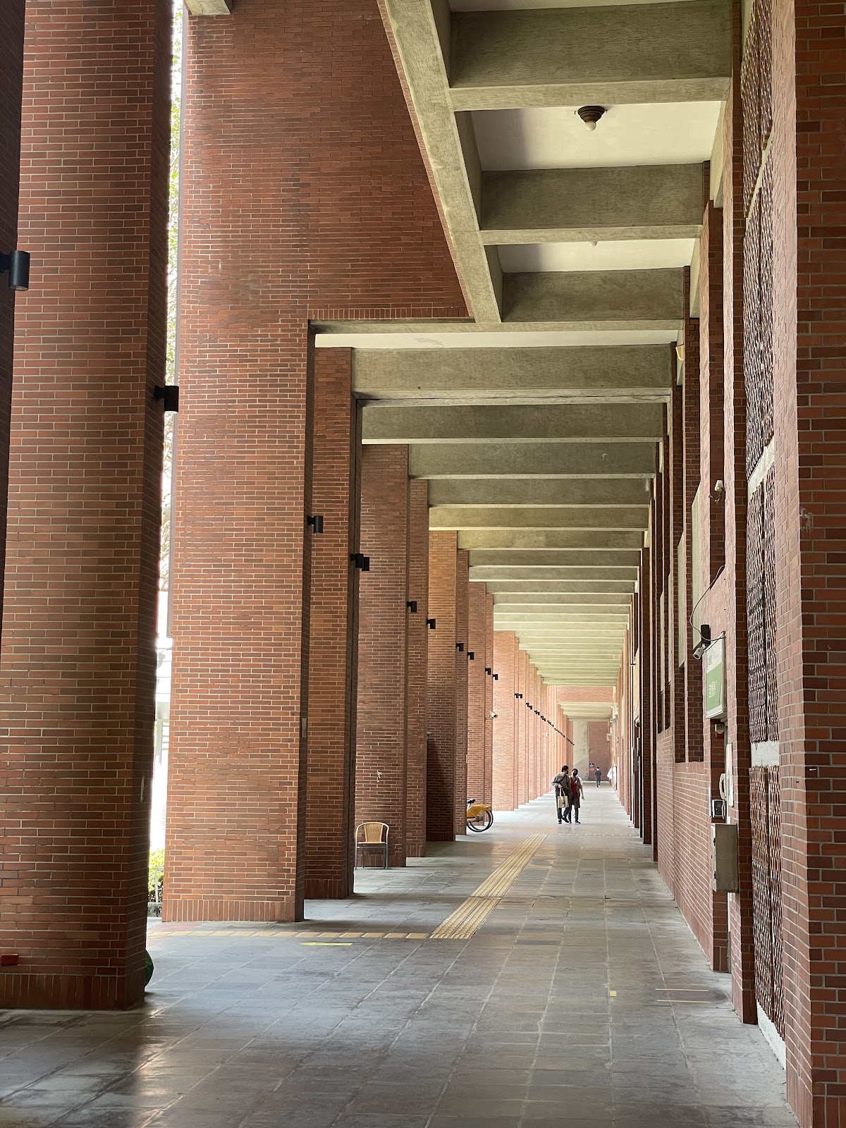 National Sun Yat-sen University photo 8