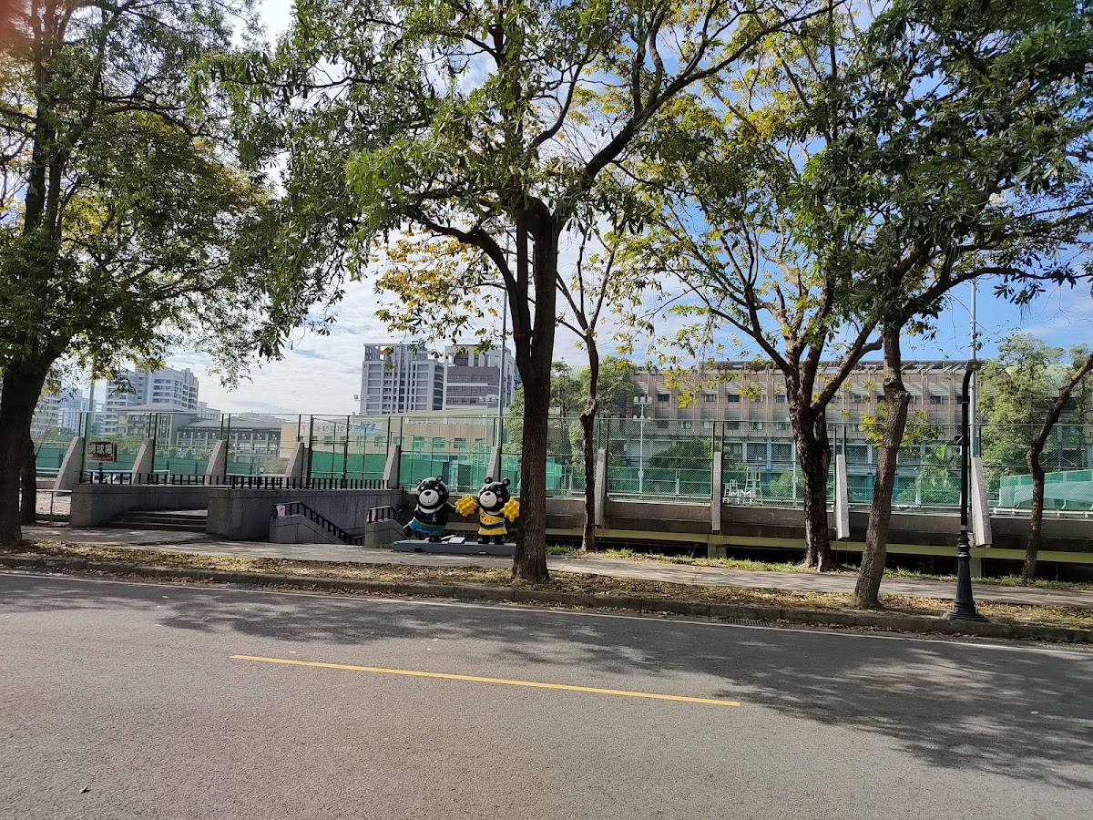 National University of Kaohsiung photo 6