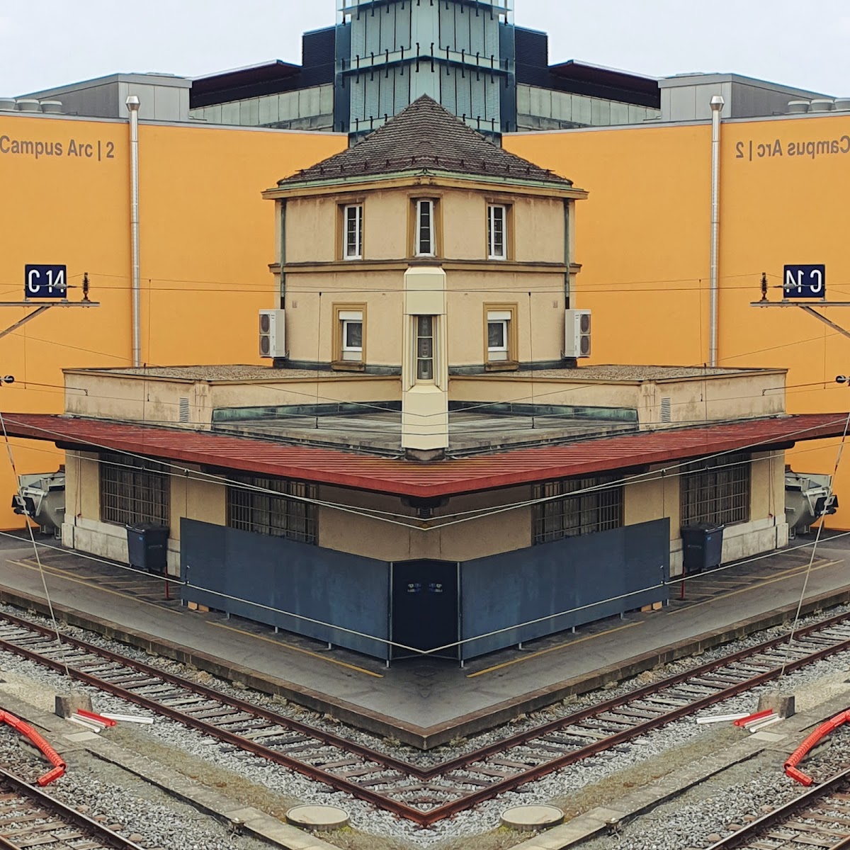 Haute Ecole Arc photo 8