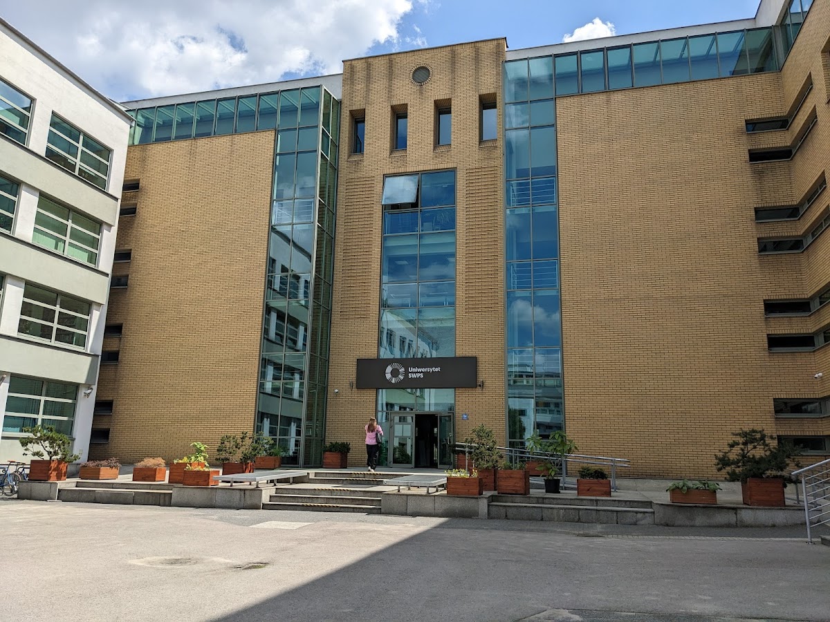 University of Social Sciences and Humanities photo 6