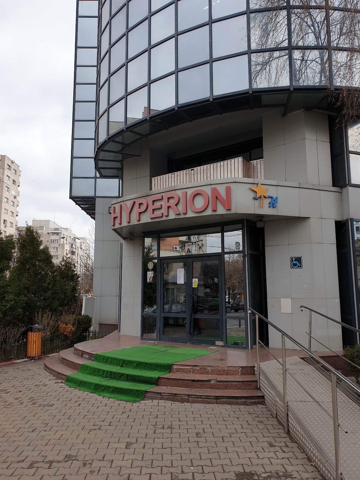 Hyperion University photo 6