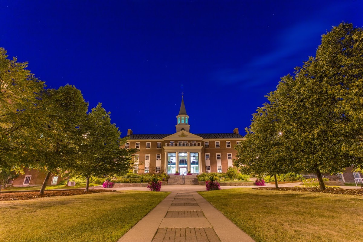 St. Thomas University photo 1