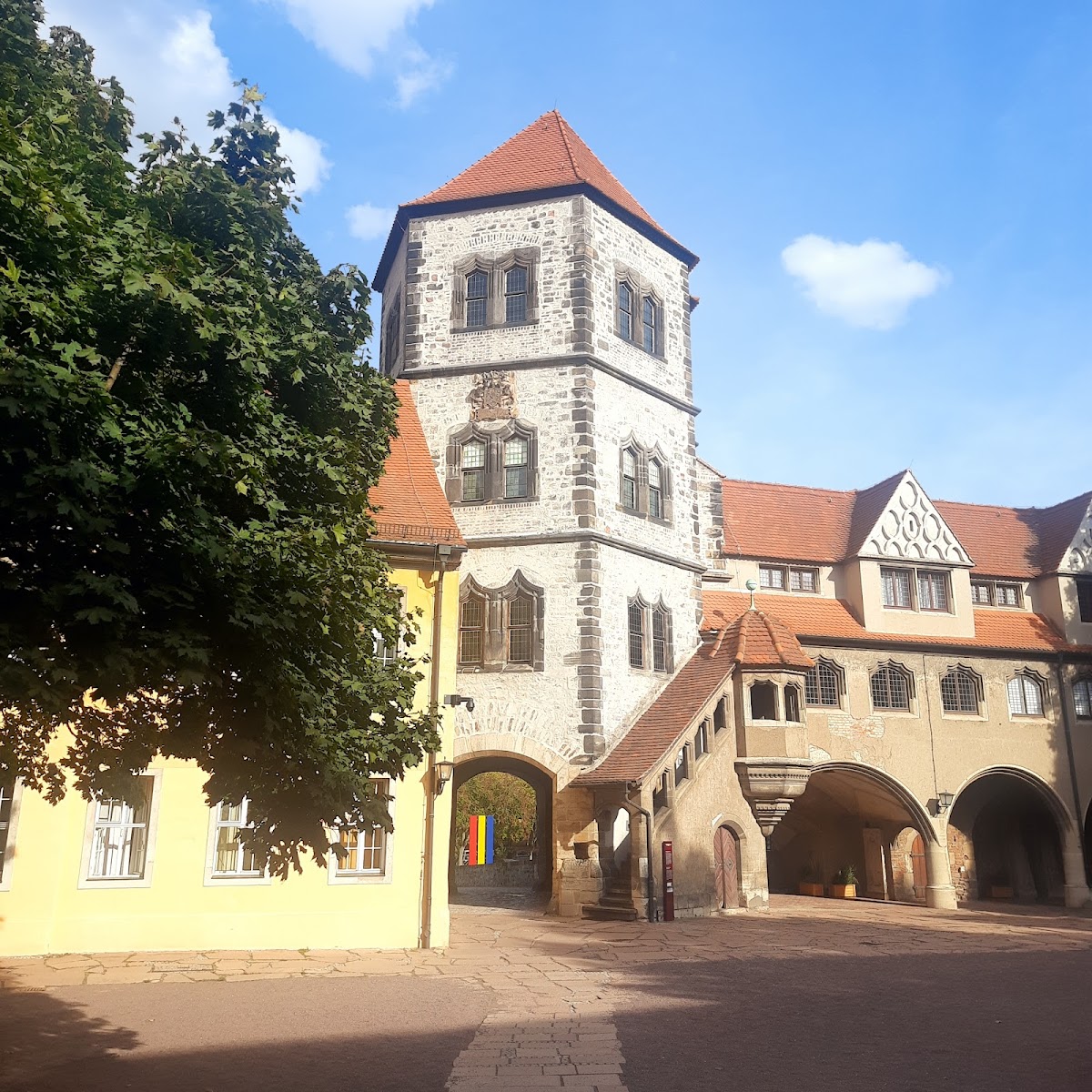 Kunsthochschule Burg Giebichenstein Halle photo 7