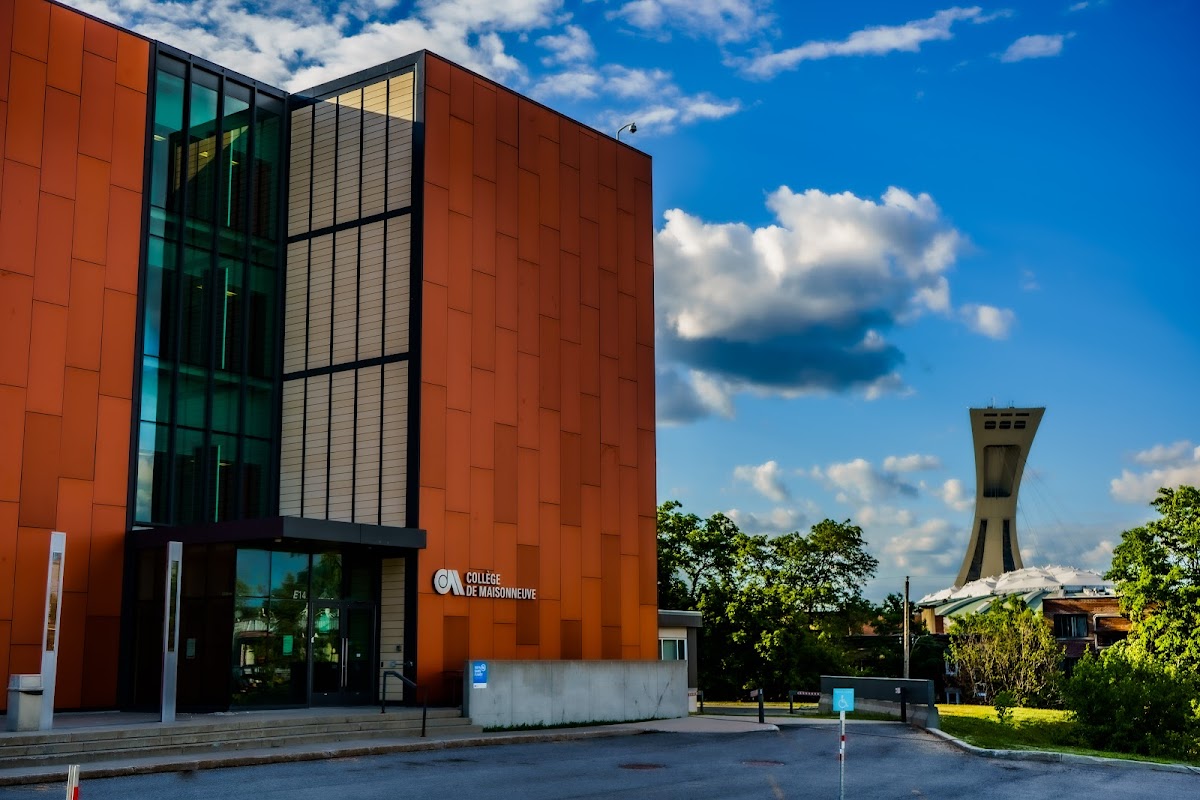 Collège de Maisonneuve photo 2