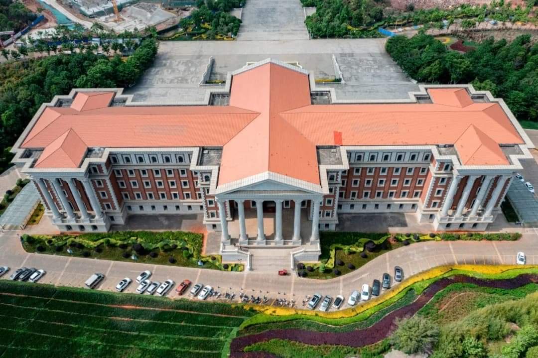 Yunnan University photo 2