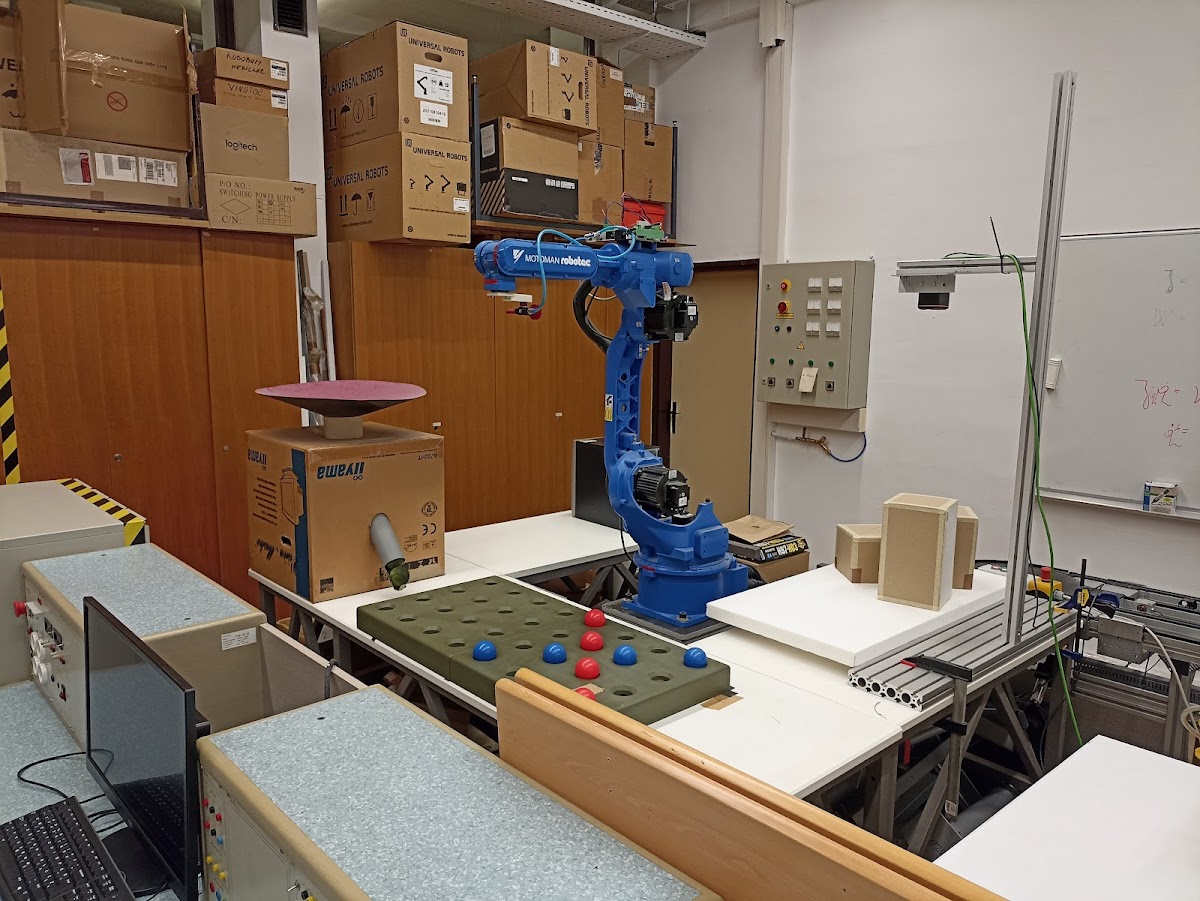 Faculty of Electrical Engineering and Computer Science, University of Maribor photo 5