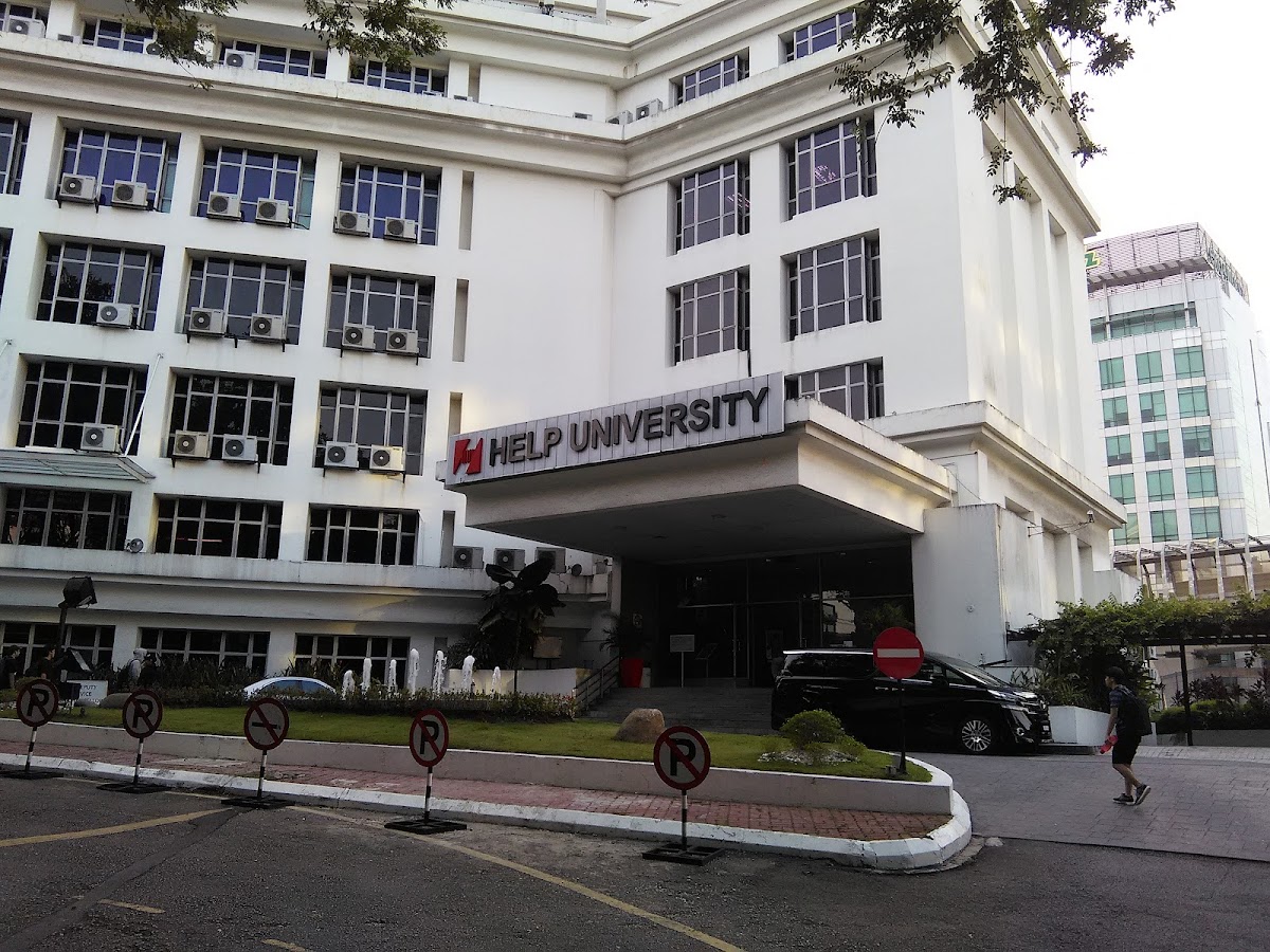 HELP University photo 2