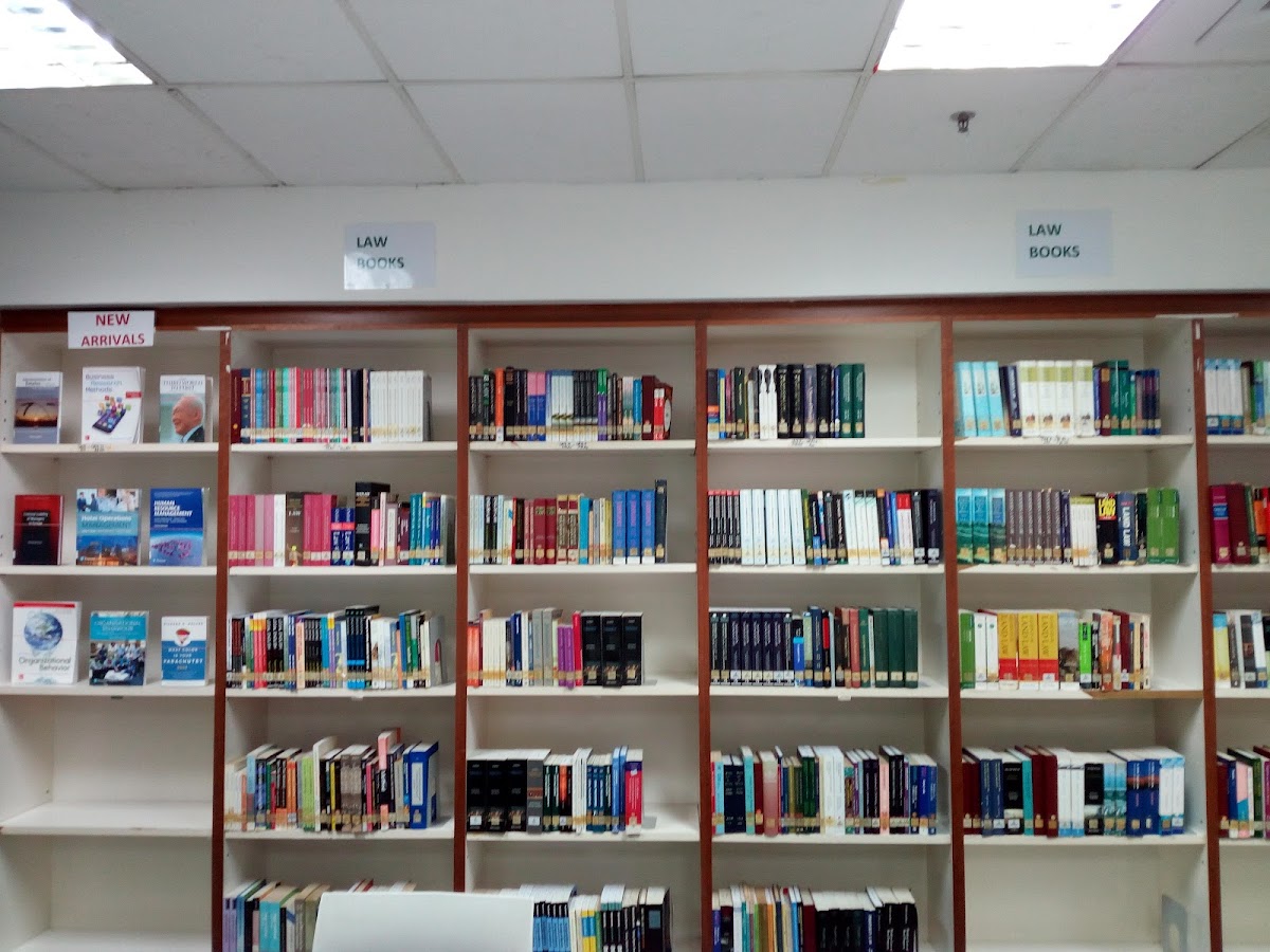 HELP University photo 3