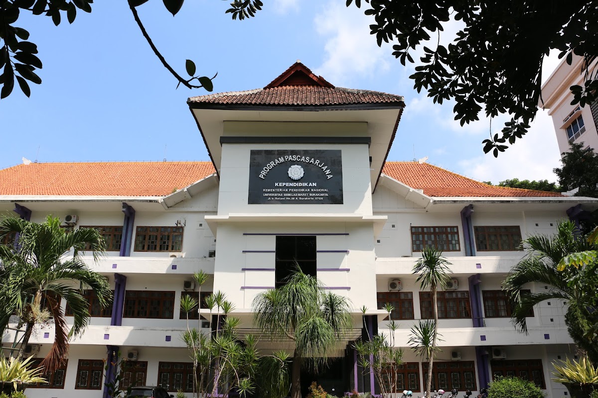 Sebelas Maret University photo 2