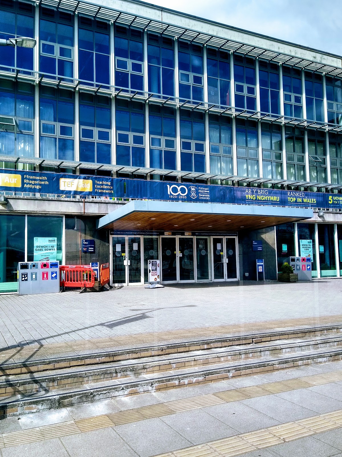 Swansea University photo 9