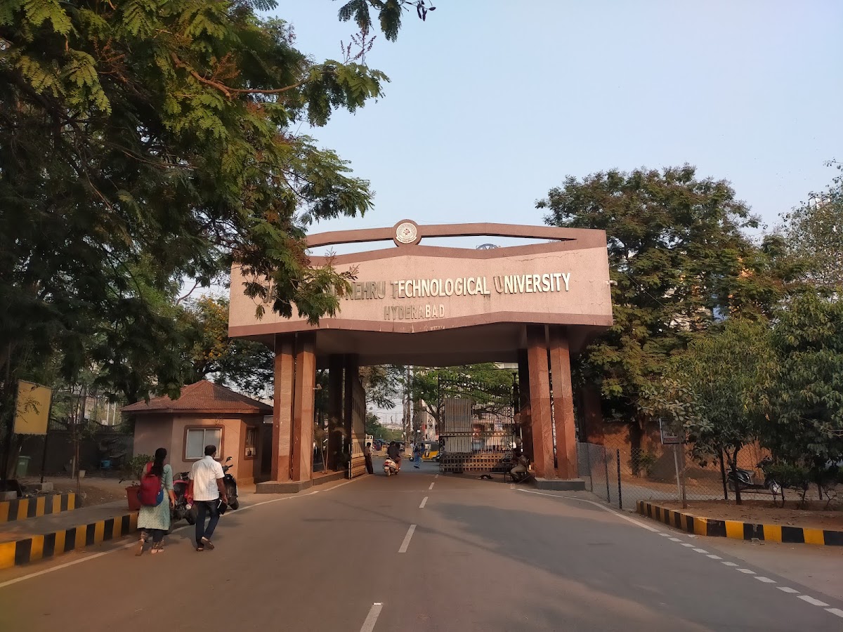 Jawaharlal Nehru Technological University, Hyderabad photo 4
