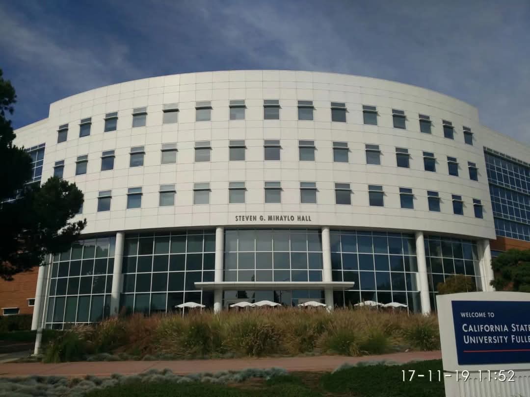 California State University Fullerton photo 5