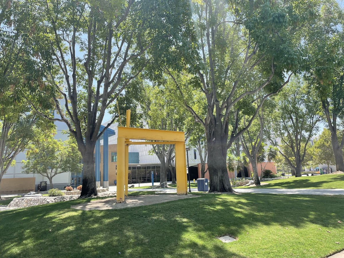 California State University Fullerton photo 7