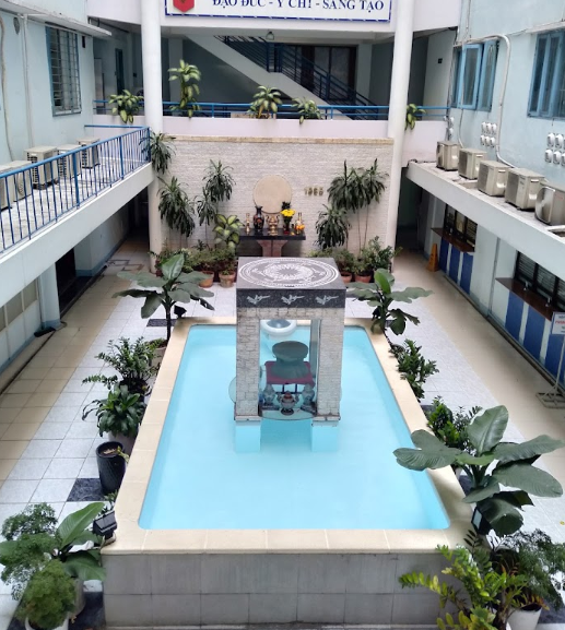 Van Lang University photo 5