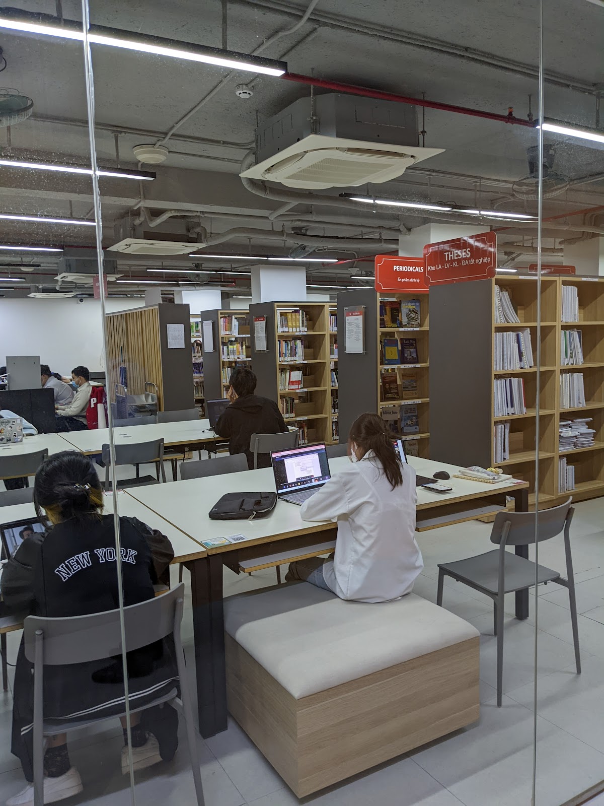 Van Lang University photo 9