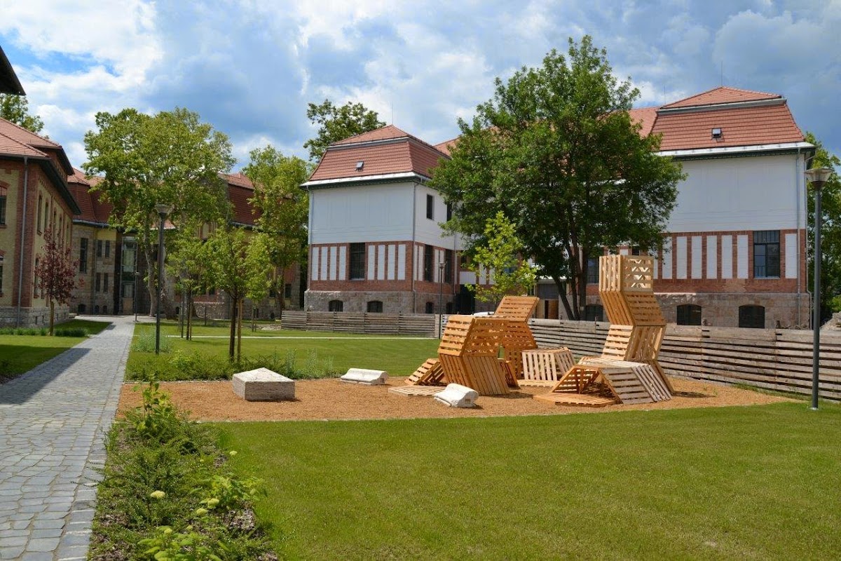 International Business School Budapest photo 3