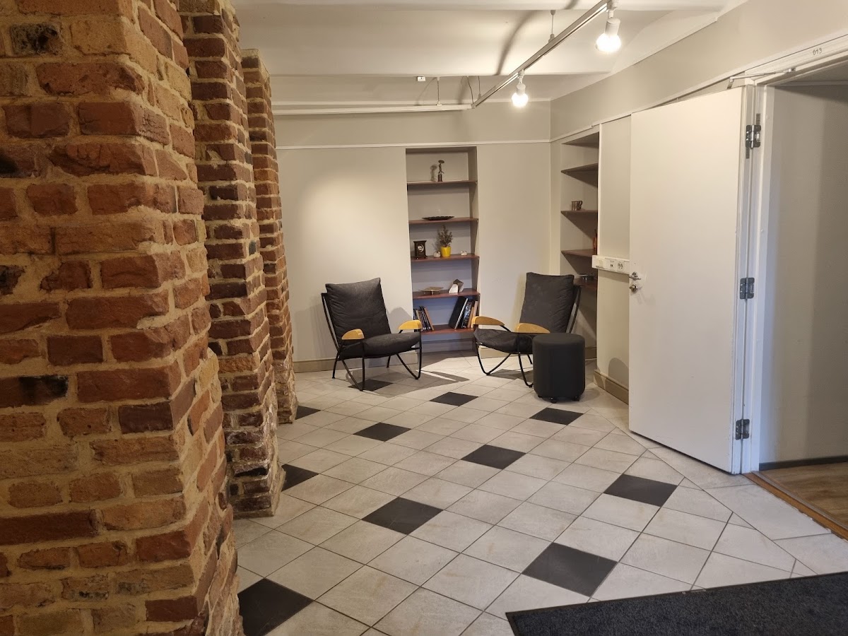 Mainor Business School photo 3